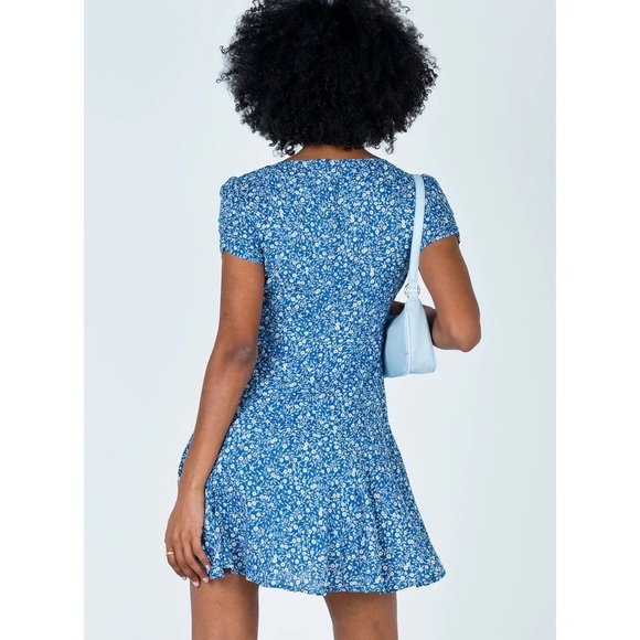 Princess Polly The Sting Mini Dress in Blue Floral - Picture 4 of 13